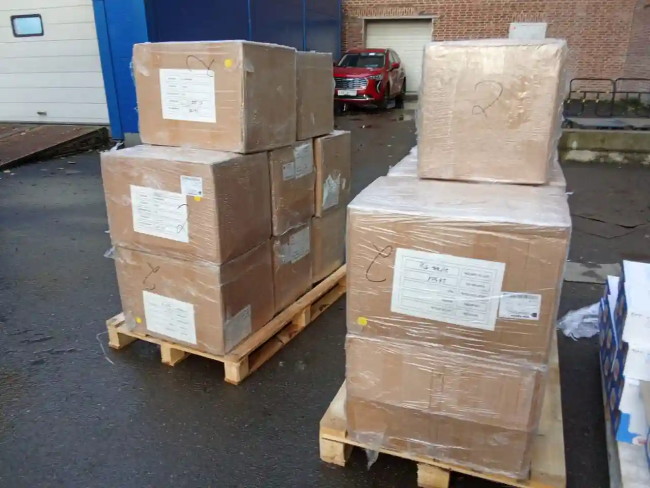 Приёмка спортивной одежды на складе